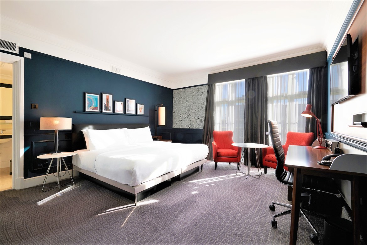 Luxuruiate Life Luxury Magazine UK - Mark Captain