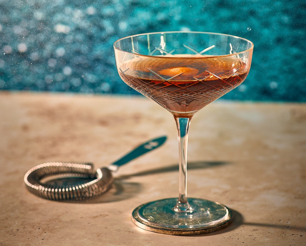 Bowscore Whisky, Cocktails, Seafood Bar Al Fresco - by Mark Captain, Luxuriate Life, Luxury Magazine UK