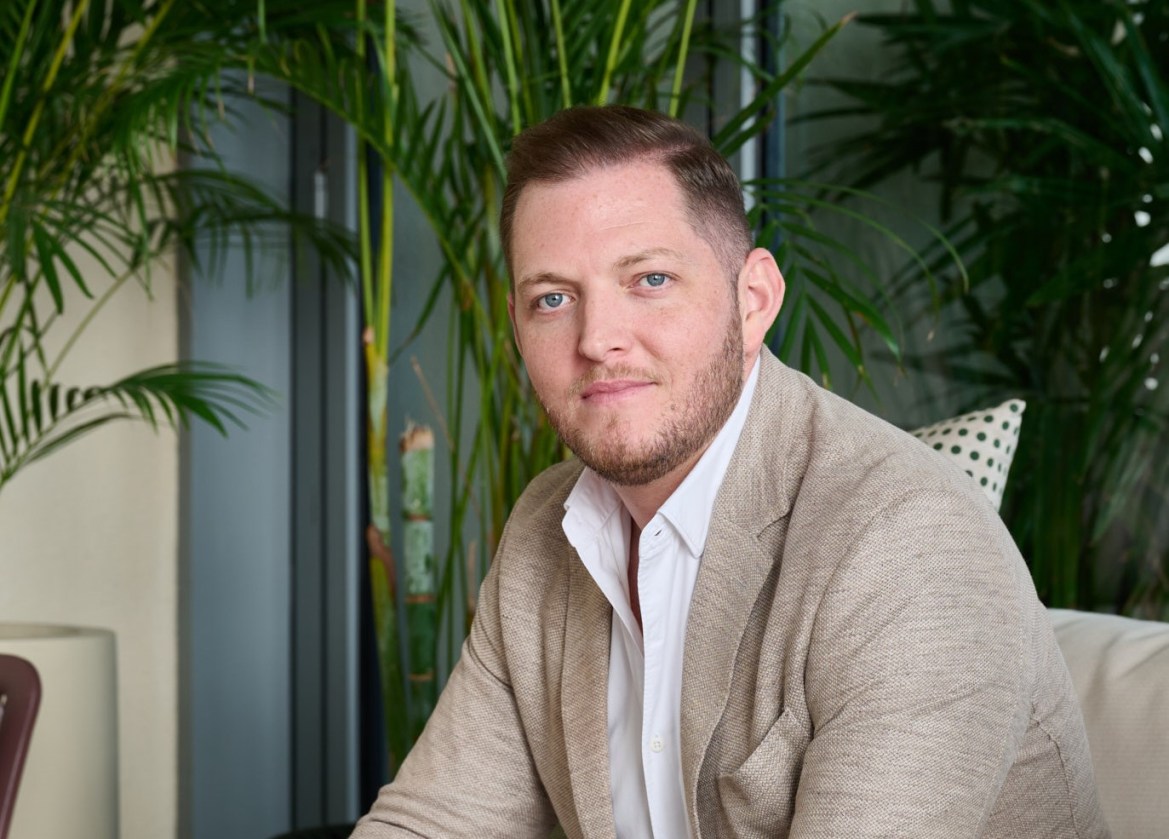 Inside AURA Skypool Dubai: A moment with General Manager Dean Jarvis