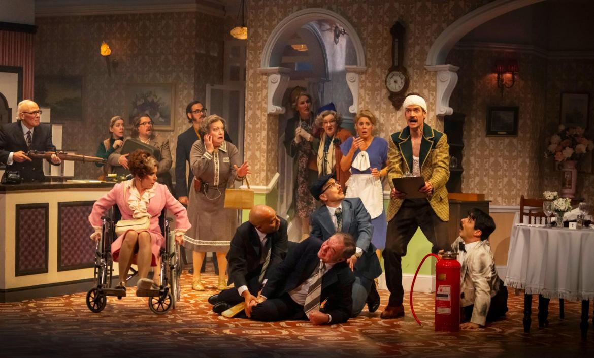 Difficult to find “Fawlt” with: An evening at Fawlty Towers – The Play