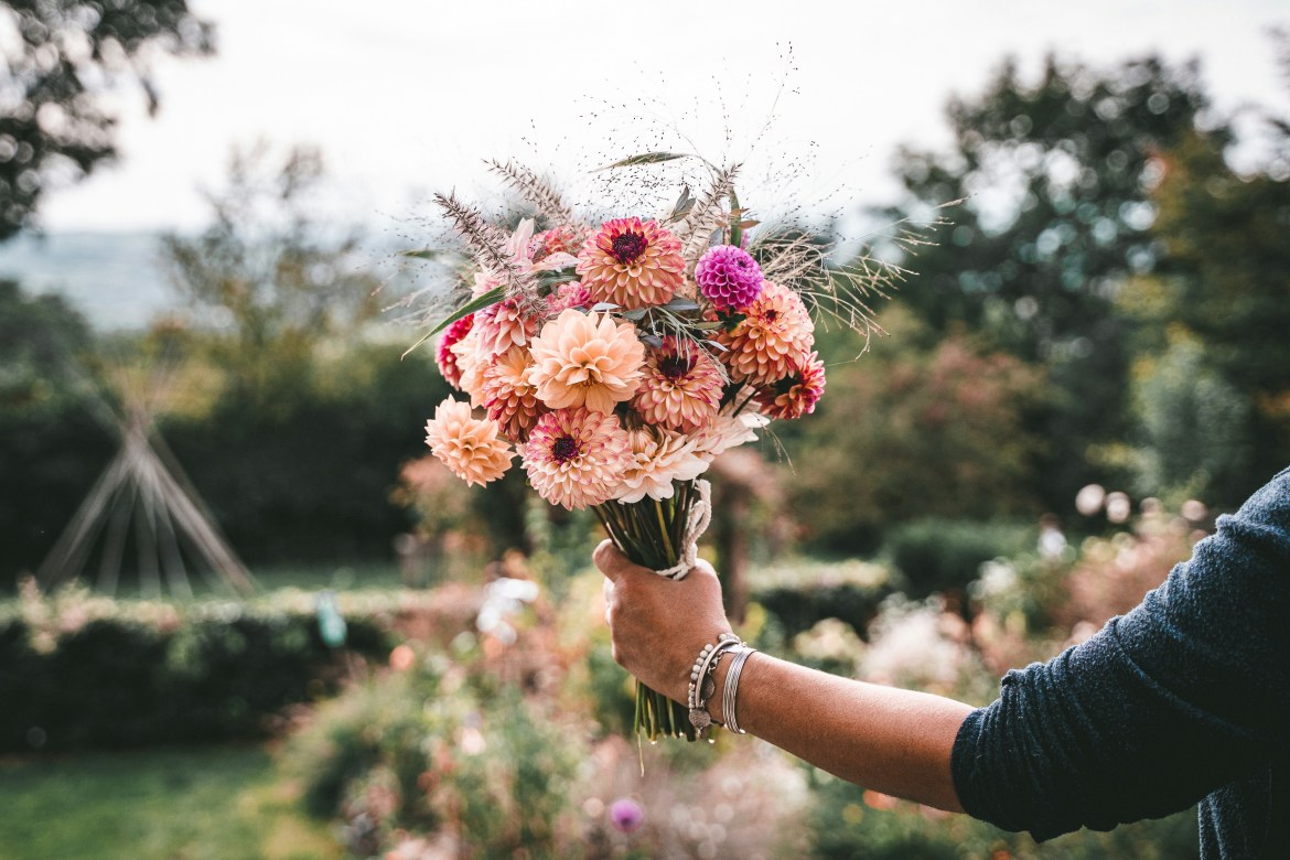 Luxury Blooms: Elevating Bouquet Delivery Across the UK