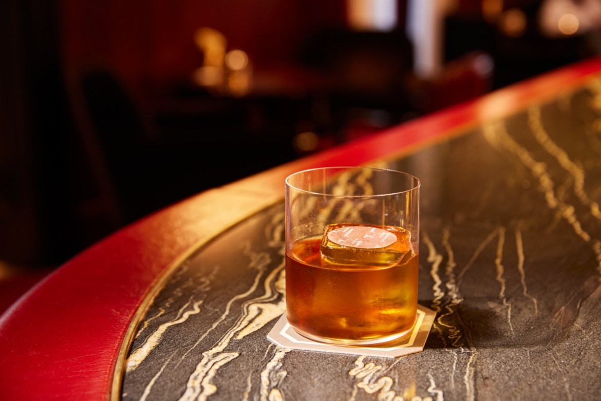 Curated Excellence: The Dalmore Takes Centre Stage at Frieze Art Fair