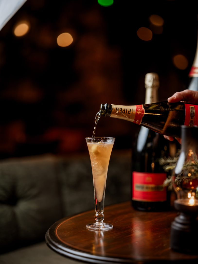 Lost Estate Christmas Feast