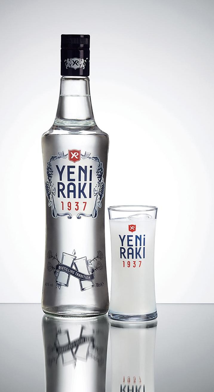 Raki 254474__79223.1637568286.386.