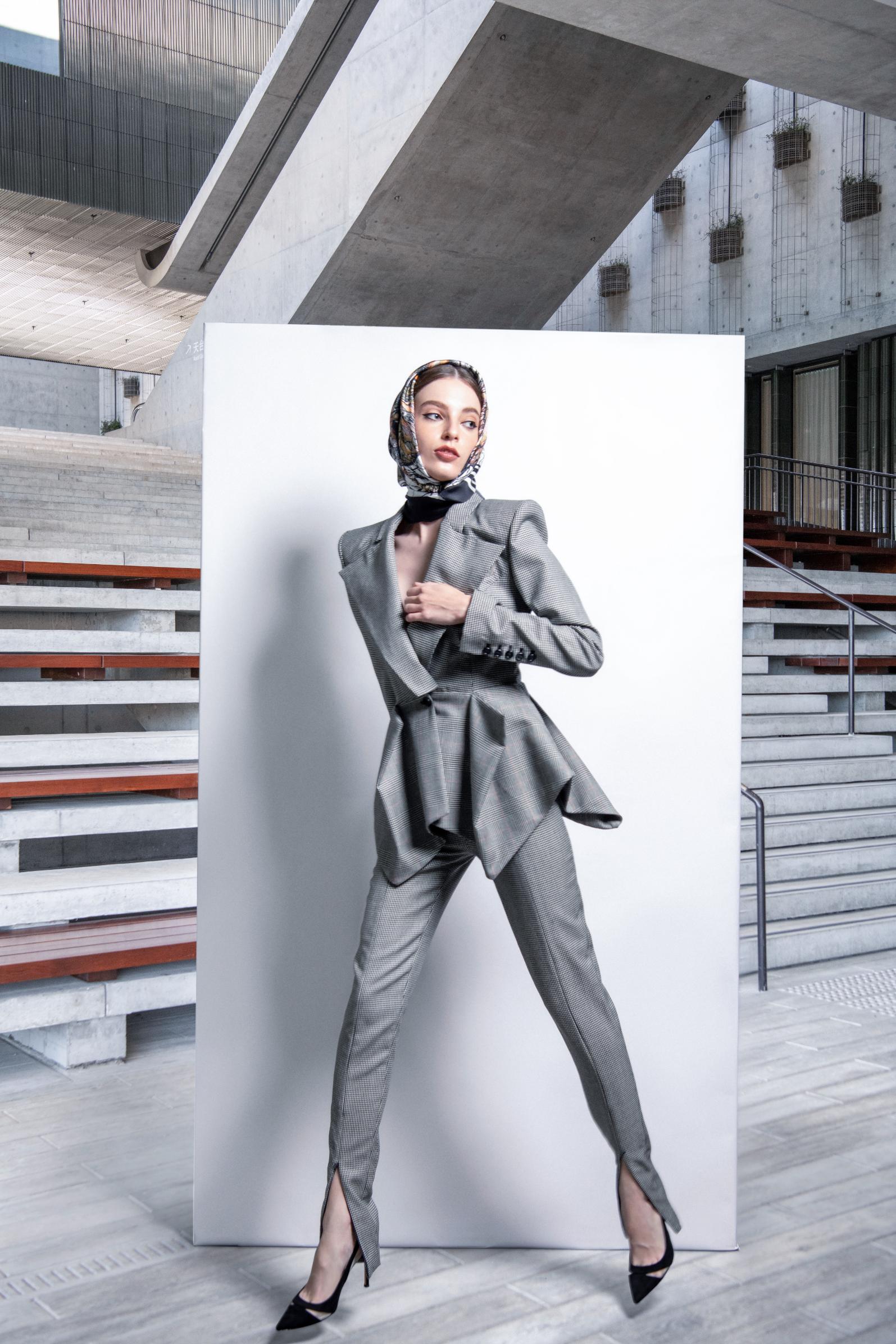 Bettie Haute Couture's "Realise" collection from 2022 (hong kong eco)