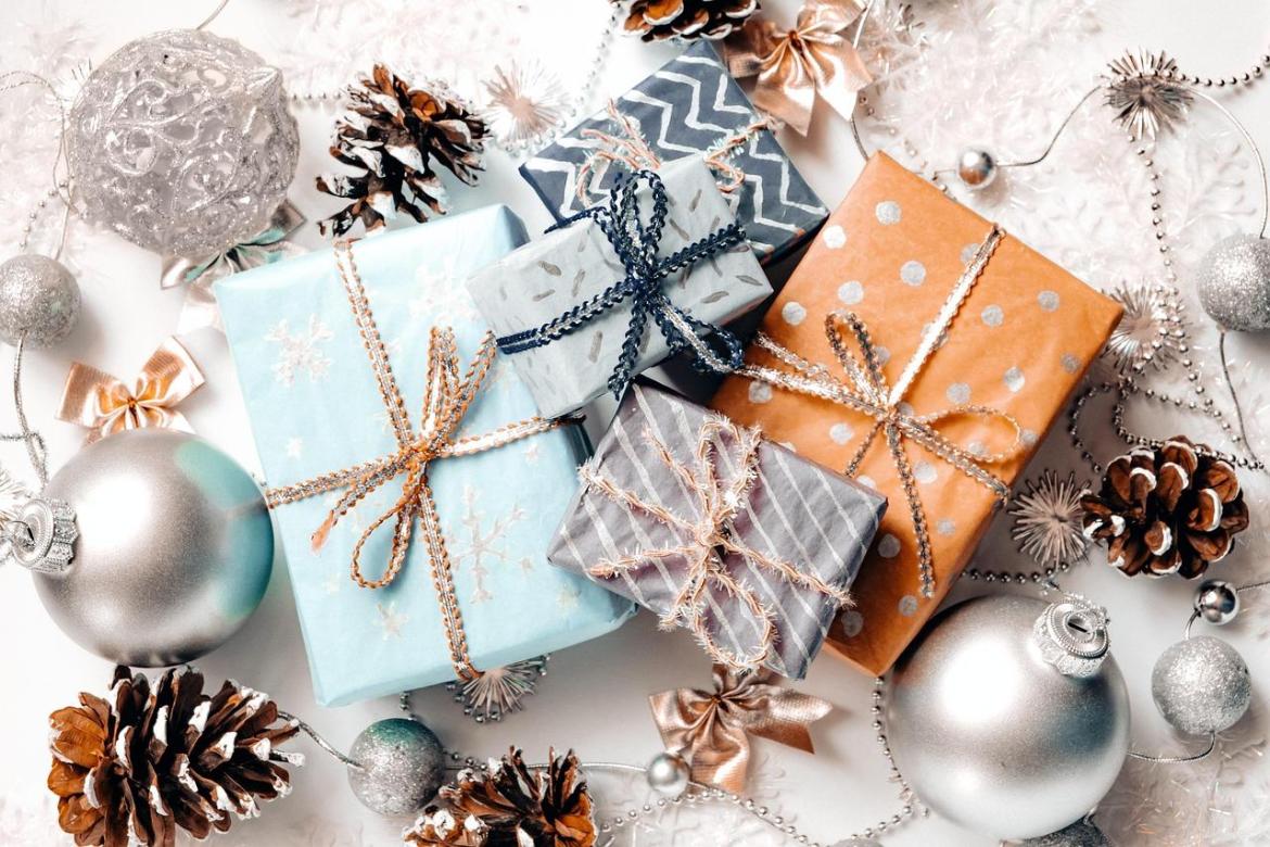 The Luxuriate Life Guide to Christmas Gifts for 2025